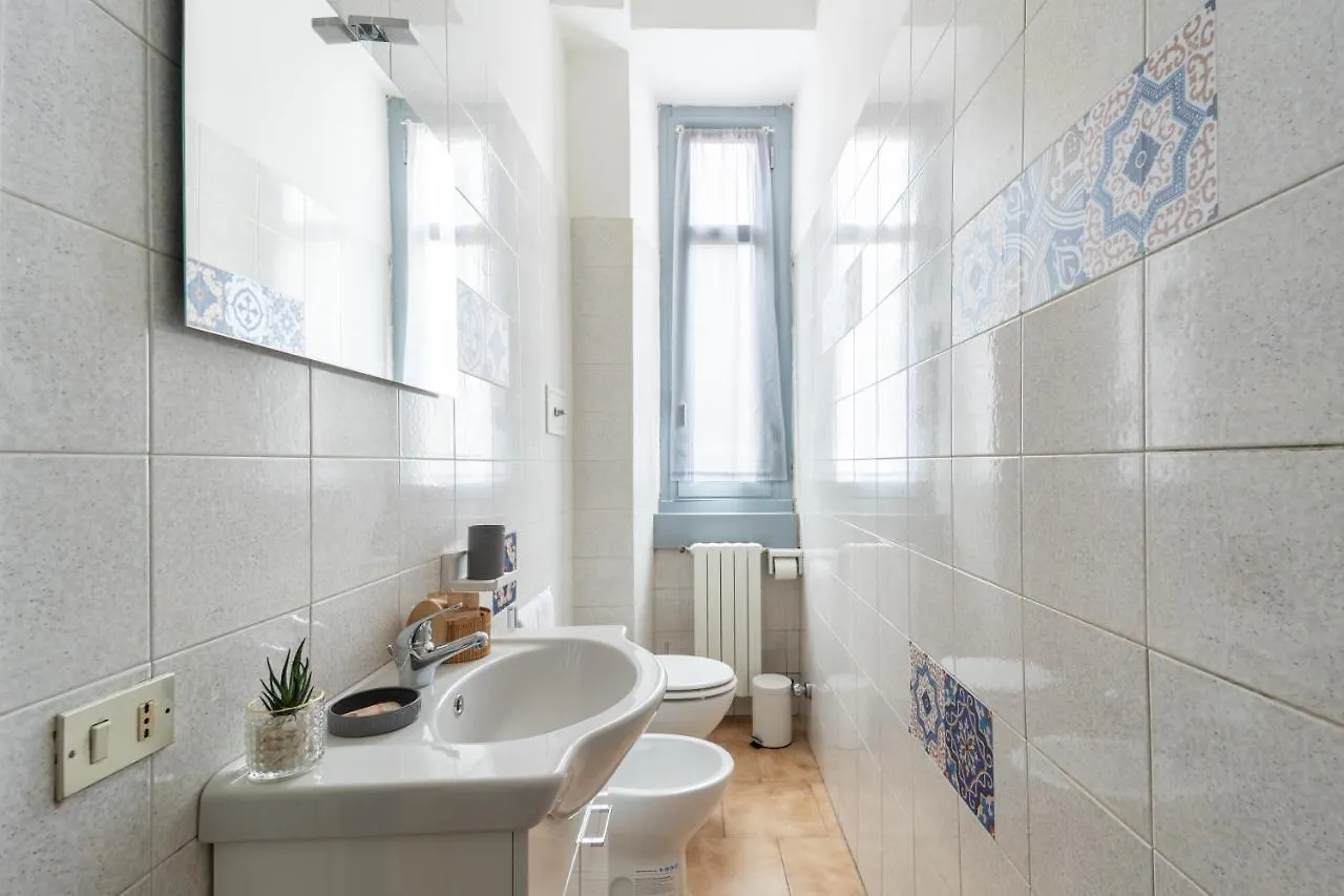 Appartement Apt Vicino Alla Metropolitana Porta Romana, 4 Minuti Da Duomo, Free Wifi&Netflix Milaan Italië